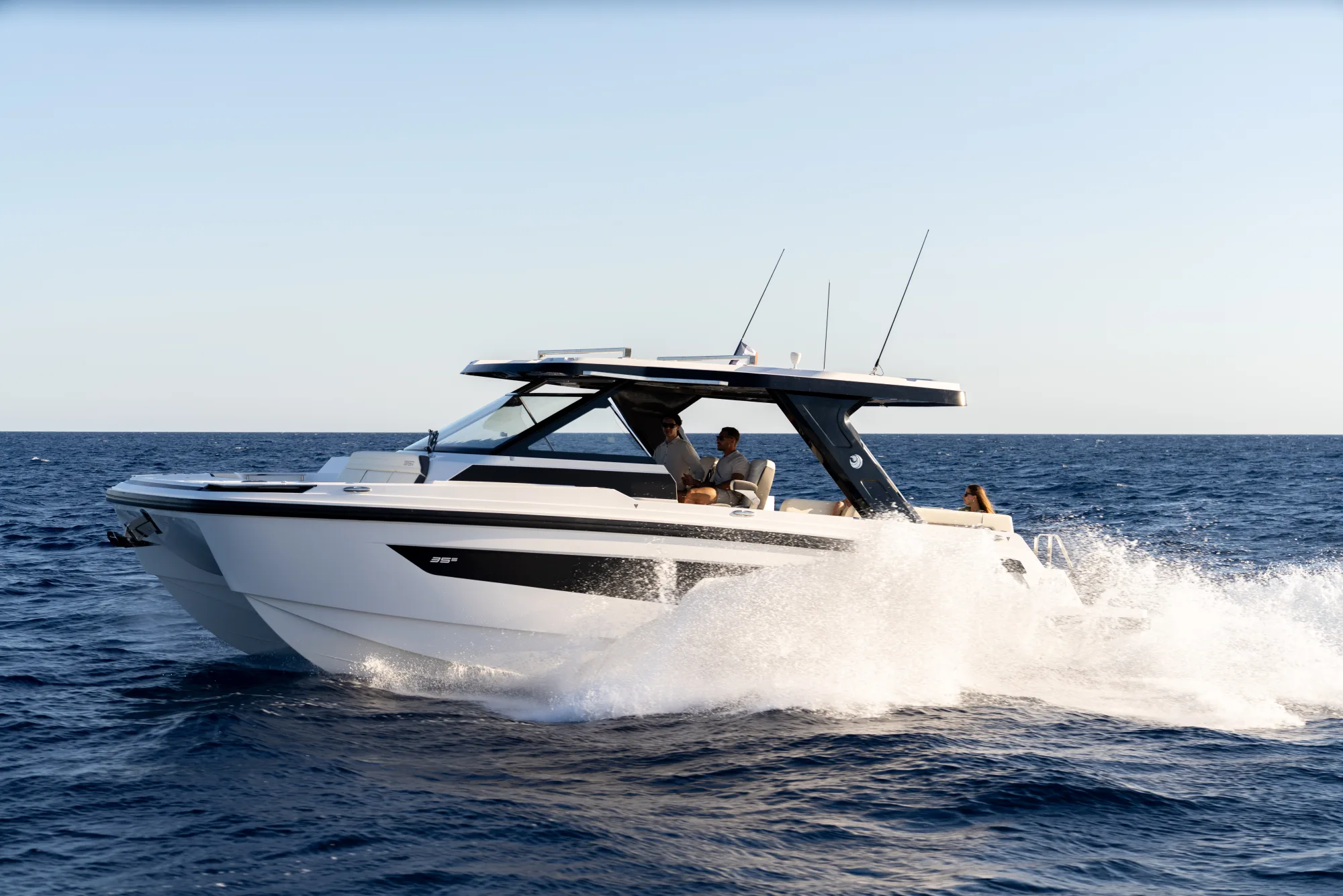 Aquila_35_Sport_1
