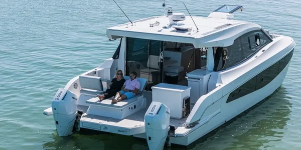 42-coupe-gallery-aft-1042x450